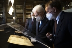 Il Presidente della Repubblica Sergio Mattarella visita la mostra dal titolo La “Biblioteca” di Dante, allestita all’interno della biblioteca dell’Accademia nazionale dei Lincei e Corsiniana 
