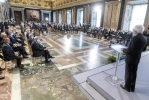 Il Presidente Sergio Mattarella in occasione della cerimonia di consegna delle insegne di Cavaliere dell’Ordine “Al Merito del Lavoro” ai Cavalieri del Lavoro nominati il 2 giugno 2020 e 2021