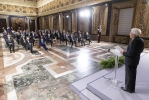 Il Presidente Sergio Mattarella in occasione della cerimonia di consegna delle “Stelle al Merito del Lavoro” ai nuovi Maestri del Lavoro nominati il 1° maggio 2020 e 2021