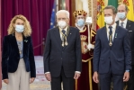 Il Presidente della Repubblica Sergio Mattarella con la Presidente del Congresso dei Deputati Meritxell Batet e il Presidente del Senato Ander Gil Garcia
