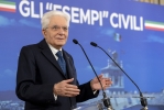 Il Presidente Sergio Mattarella nel corso della cerimonia di consegna delle onorificenze OMRI conferite “motu proprio” dal Presidente della Repubblica a cittadini distintisi per atti di eroismo e impegno civile