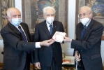 Il Presidente Sergio Mattarella con Franco Massi, Presidente nazionale di UNEBA, unitamete a una delegazione 