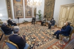 Il Presidente Mattarella con Riccardo Di Segni, Rabbino Capo della Comunità ebraica di Roma,con Chiara Carrozza,Presidente del CNR,con Giuseppe Recinto, Capo di Gabinetto del Ministro dell’Università e Ricerca,e con Clelia Piperno,per il Progetto traduzione Talmud babilonese
