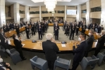 Il Presidente Sergio Mattarella riceve l'applauso dei presenti al termine del suo intervento alla XIV Conferenza degli Ambasciatori e delle Ambasciatrici d’Italia