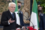 Il Presidente Sergio Mattarella in occasione della cerimonia di consegna della bandiera agli atleti italiani in partenza per i Giochi Olimpici e Paralimpici Invernali 2021