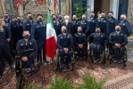 Il Presidente Sergio Mattarella con l'Alfiere della squadra olimpica Sofia Goggia e l'Alfiere della squadra paralimpica Giacomo Bertagnolli