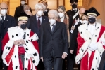 Il Presidente Sergio Mattarella con Pietro Curzio, Primo Presidente della Corte Suprema di Cassazione e Giovanni Salvi, Procuratore generale presso la Corte Suprema di Cassazione, in occasione dell'Assemblea generale della Corte Suprema di Cassazione per l’inaugurazione dell’anno giudiziario 2022 e per la relazione sull’amministrazione della giustizia nell’anno 2021