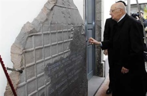 Visita del Presidente della Repubblica, Giorgio Napolitano, a Ghilarza e Oristano per la celebrazione del 70&#176; anniversario della morte di Antonio Gramsci (30 aprile 2007)