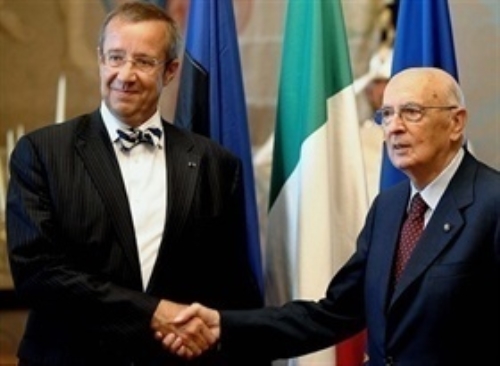 Incontro e successiva colazione del Presidente della Repubblica Giorgio Napolitano con il Presidente della Repubblica di Estonia, Toomas Hendrik Ilves, in visita ufficiale. Palazzo del Quirinale, 14 luglio 2009