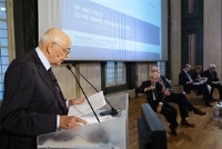 Intervento del Presidente della Repubblica Giorgio Napolitano al XX convegno di Pontignano dal titolo: “Regno Unito e Italia: condividiamo lo stesso futuro?”.
