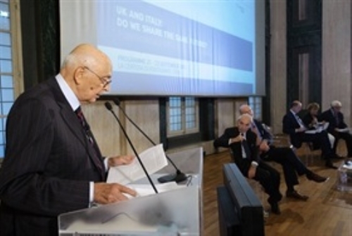 Intervento del Presidente della Repubblica Giorgio Napolitano al XX convegno di Pontignano dal titolo: “Regno Unito e Italia: condividiamo lo stesso futuro?”.