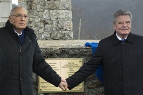 Visita del Presidente della Repubblica Giorgio Napolitano, unitamente al Presidente della Repubblica Federale di Germania, Joachim Gauck, a Sant’Anna di Stazzema in occasione della cerimonia commemorativa dell’eccidio di Sant’Anna di Stazzema