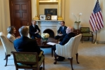 Il Presidente Napolitano con il Ministro Frattini, nel corso dei colloqui con Nancy Pelosi, "Speaker" del Congresso