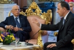 Il PresidenteNapolitano durante i colloqui con il Presidente del Senato di Romania Mircea Geoana
