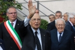 l Presidente della Repubblica Giorgio Napolitano lascia il Teatro Sociale