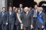 Il Presidente Giorgio Napolitano all'uscita di Palazzo degli Elefanti