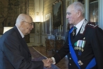 Il Presidente della Repubblica, Giorgio Napolitano, con il Generale di Corpo D'Armata, 