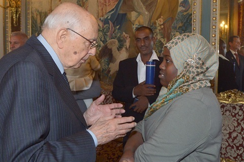 Il Presidente Giorgio Napolitano con il nuovo Alfiere della Repubblica Marwa Amir | Palazzo del Quirinale - 15/04/2014